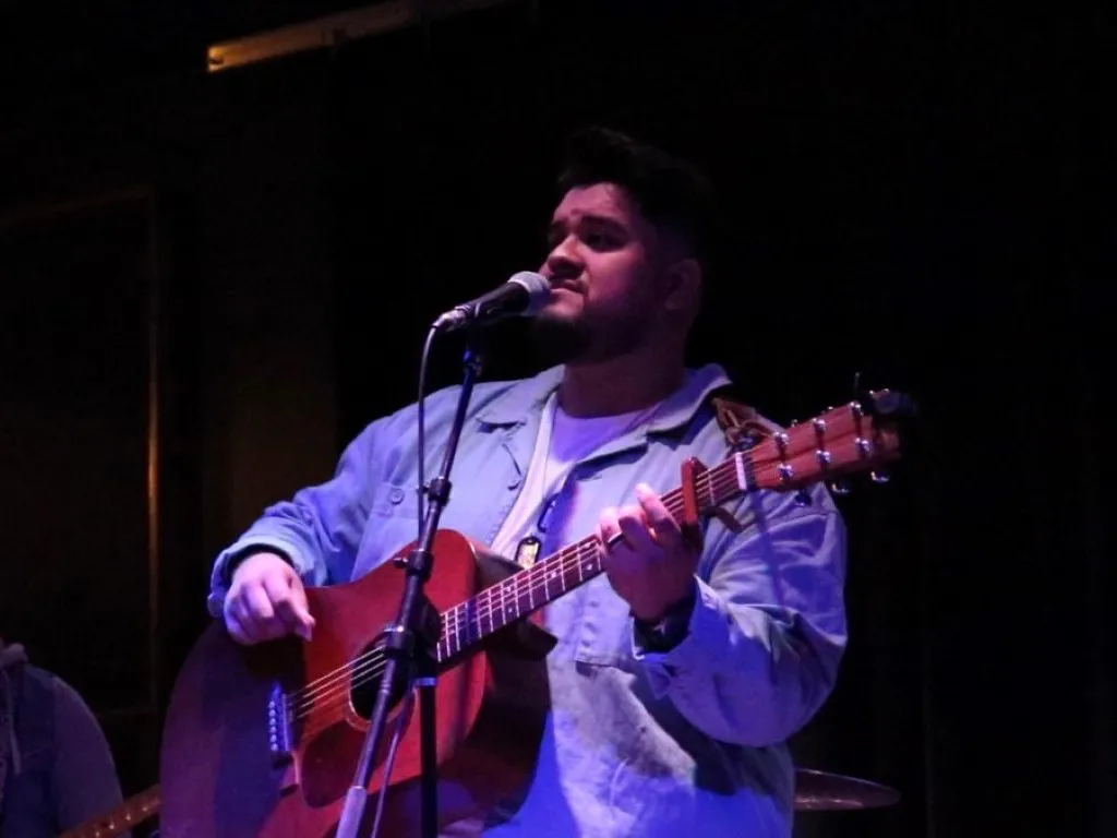 Chriz Vallez 4