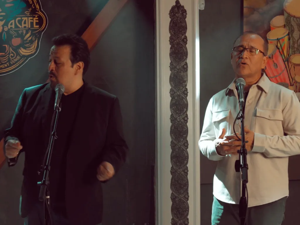 Danny Martinez Featuring Luis Enrique