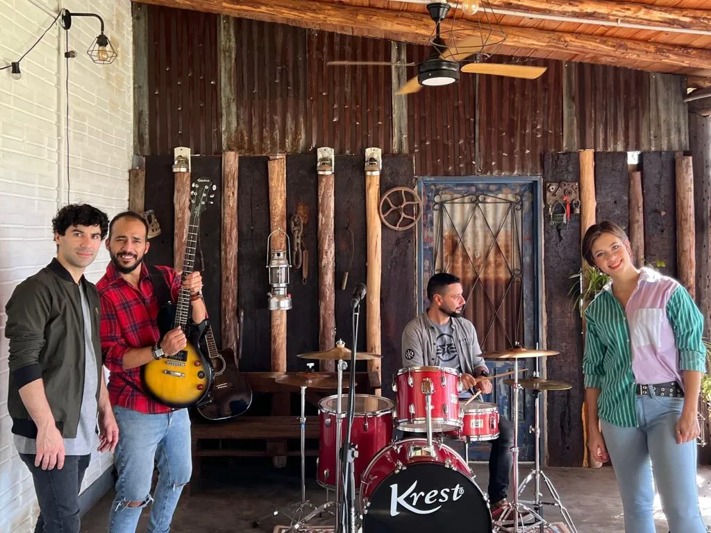 Liberaid - Martes 13 Foto